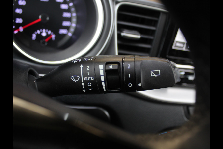 Kia Ceed Sportswagon 1.5 T-GDi DynamicLine CLIMATE | CARPLAY | CAMERA | ADAPCRUISE | LED | DAB | NAVI | LMV