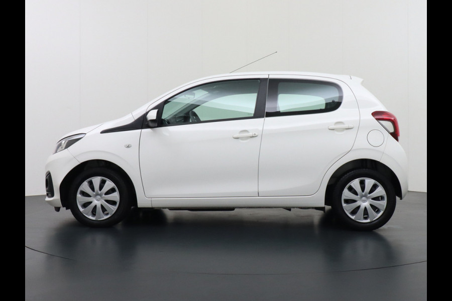 Peugeot 108 1.0I 70PK e-VTi 5Drs Airco Isofix ESP CV met afstandsbediening Elek.ramen Active BluetoothPack Premium **SLECHTS 31.518 KM **  € 23,- Wegenbelasting p/m 100% Dealeronderhouden Origineel Nederlandse Auto