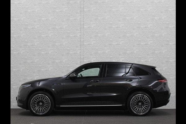 Mercedes-Benz EQC AMG Premium | 360 Camera | Distronic + | Stoelventilatie | Burmester | 21" | Headup | Keyless-Go | Trekhaak | 2x Memory | Achterbankverwarming | Sfeerverlichting | Carplay | Panodak | Widescreen | 12-2019 | 69dkm! Bovag Garantie |