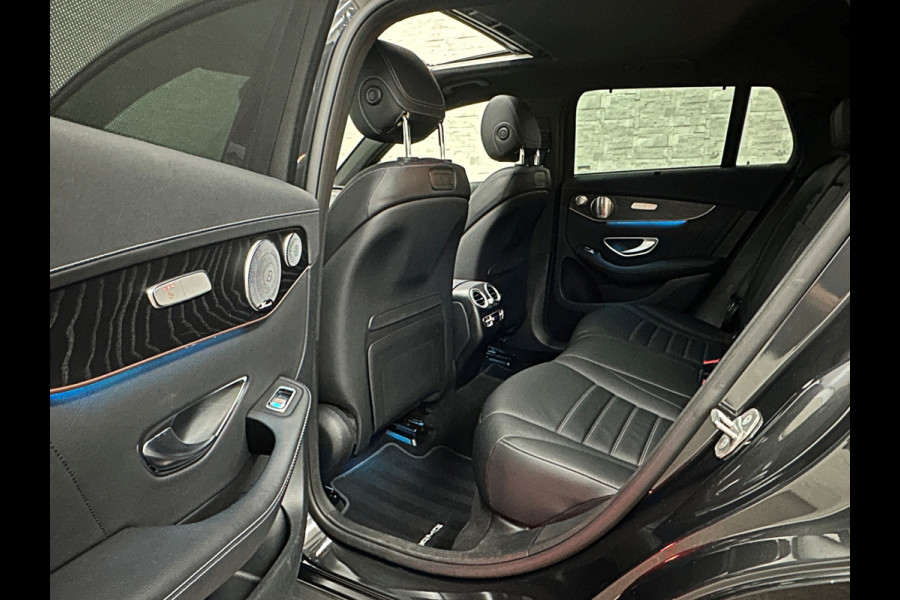 Mercedes-Benz EQC AMG Premium | 360 Camera | Distronic + | Stoelventilatie | Burmester | 21" | Headup | Keyless-Go | Trekhaak | 2x Memory | Achterbankverwarming | Sfeerverlichting | Carplay | Panodak | Widescreen | 12-2019 | 69dkm! Bovag Garantie |