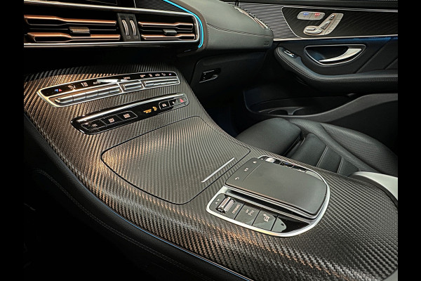 Mercedes-Benz EQC AMG Premium | 360 Camera | Distronic + | Stoelventilatie | Burmester | 21" | Headup | Keyless-Go | Trekhaak | 2x Memory | Achterbankverwarming | Sfeerverlichting | Carplay | Panodak | Widescreen | 12-2019 | 69dkm! Bovag Garantie |