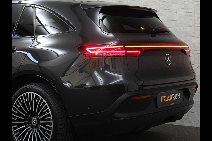 Mercedes-Benz EQC AMG Premium | 360 Camera | Distronic + | Stoelventilatie | Burmester | 21" | Headup | Keyless-Go | Trekhaak | 2x Memory | Achterbankverwarming | Sfeerverlichting | Carplay | Panodak | Widescreen | 12-2019 | 69dkm! Bovag Garantie |