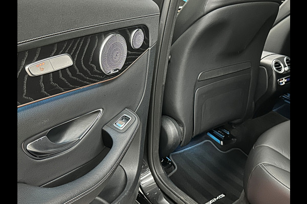 Mercedes-Benz EQC AMG Premium | 360 Camera | Distronic + | Stoelventilatie | Burmester | 21" | Headup | Keyless-Go | Trekhaak | 2x Memory | Achterbankverwarming | Sfeerverlichting | Carplay | Panodak | Widescreen | 12-2019 | 69dkm! Bovag Garantie |