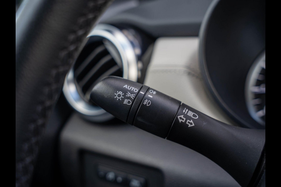 Nissan Micra 1.0 IG-T N-Connecta / Navi / Carplay / Camera / Cruise / DAB+ BOSE / Full LED