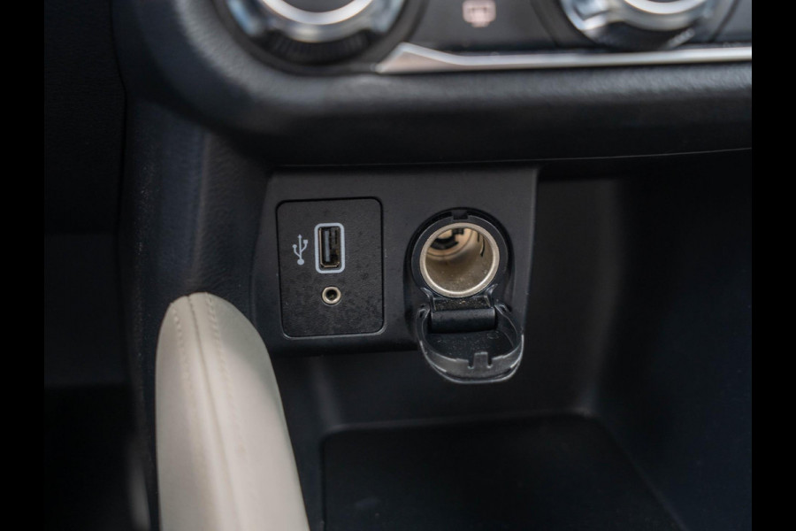 Nissan Micra 1.0 IG-T N-Connecta / Navi / Carplay / Camera / Cruise / DAB+ BOSE / Full LED