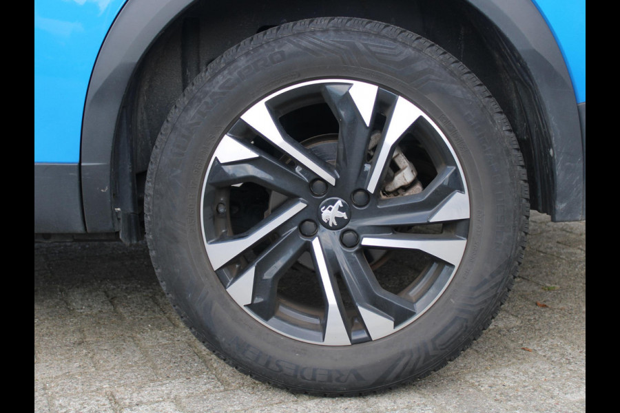 Peugeot 2008 1.2 PureTech Allure | NAVIGATIE | ACHTERUITRIJCAMERA |