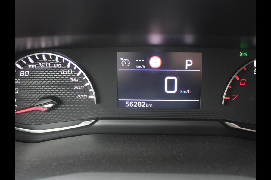 Peugeot 2008 1.2 PureTech Allure | NAVIGATIE | ACHTERUITRIJCAMERA |