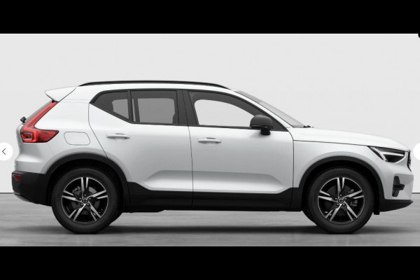 Volvo XC40 B4 211PK Automaat Plus Dark / Extra getint glas / Microtech/Nubuck / Camera achter
