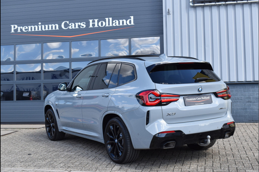 BMW X3 xDrive30e M-Sport Pakket 292 Pk Brooklyn Grau 12-2021 Laser Led Pano Navi Leder HUD Camera Carbon Trekhaak 20 Inch