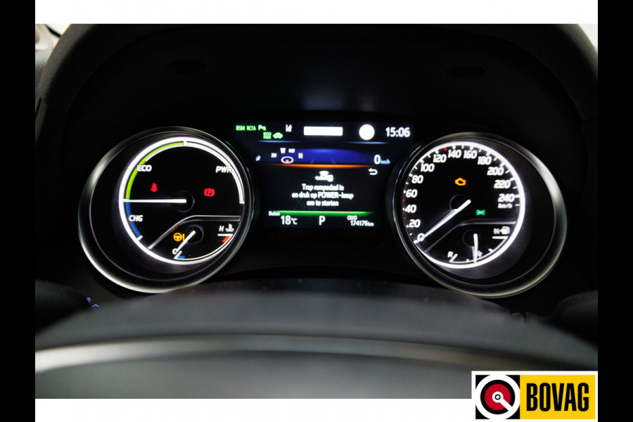 Toyota Camry 2.5 Hybrid Premium Leer | Elektrisch verst.stoelen | Adaptive cruise | JBL Audio Camera, Navigatie, Stoelverwarming, Keyless, Zeer luxe uitgevoerd