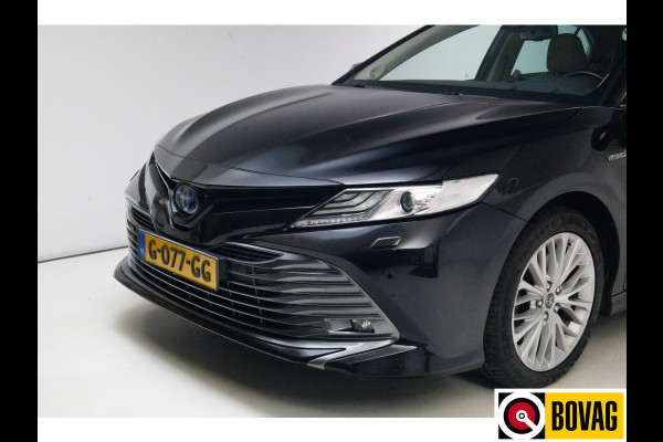 Toyota Camry 2.5 Hybrid Premium Leer | Elektrisch verst.stoelen | Adaptive cruise | JBL Audio Camera, Navigatie, Stoelverwarming, Keyless, Zeer luxe uitgevoerd