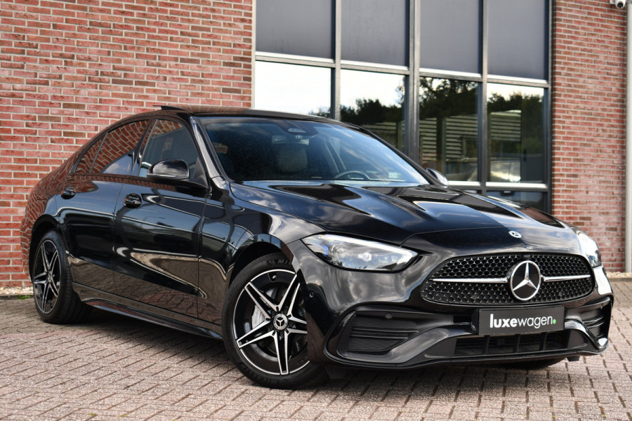 Mercedes-Benz C-Klasse 300 e AMG Line Pano Night Trekhaak Camera