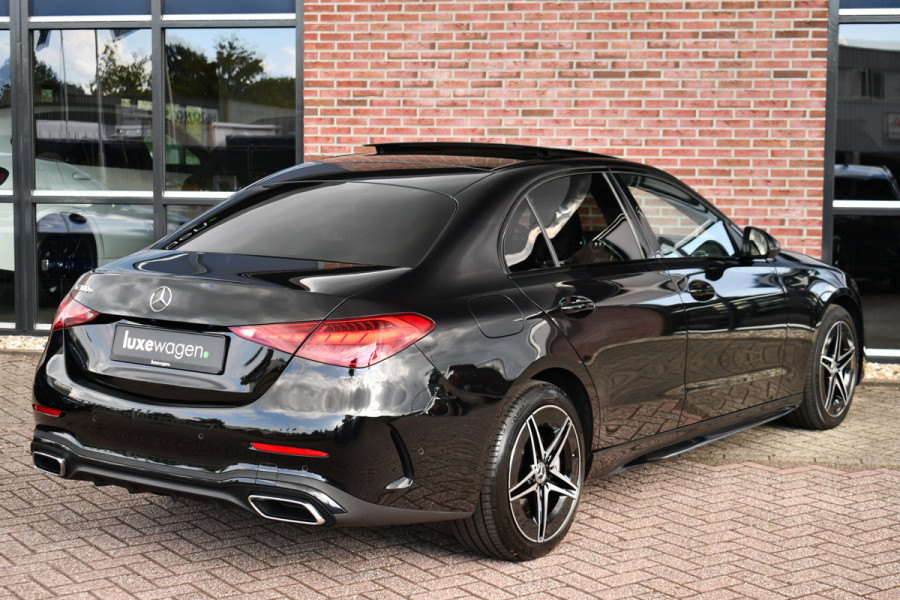 Mercedes-Benz C-Klasse 300 e AMG Line Pano Night Trekhaak Camera