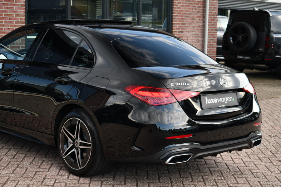 Mercedes-Benz C-Klasse 300 e AMG Line Pano Night Trekhaak Camera