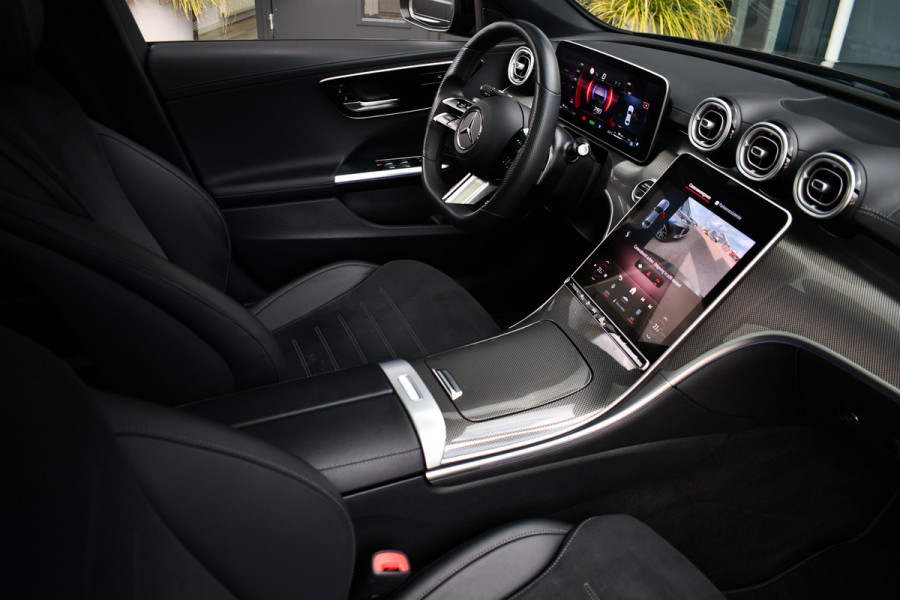 Mercedes-Benz C-Klasse 300 e AMG Line Pano Night Trekhaak Camera