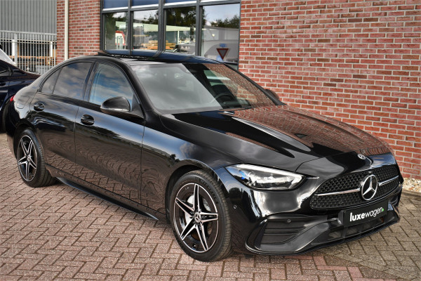 Mercedes-Benz C-Klasse 300 e AMG Line Pano Night Trekhaak Camera