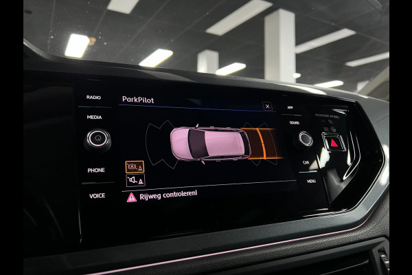Volkswagen Polo 1.0 TSI Highline Carplay | Clima| ACC |LED |