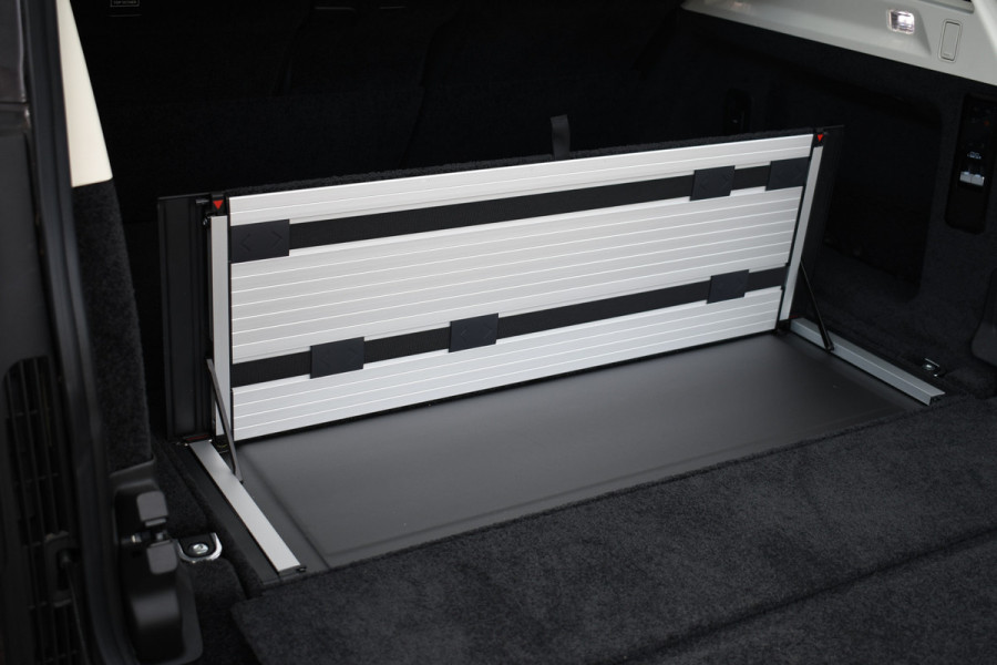 Land Rover Range Rover P510e Autobiography NL-auto | Trekhaak | 2xTV | Alarm5