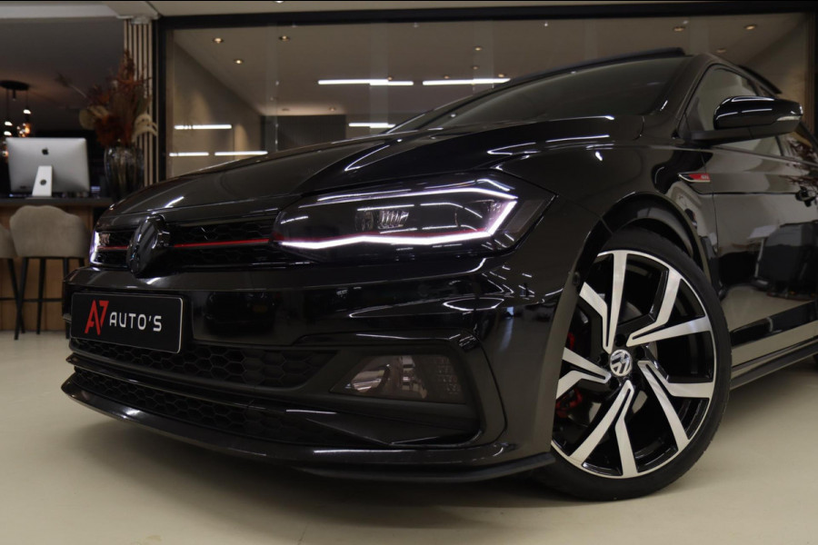 Volkswagen Polo 2.0 TSI GTI PANO / NAVI / CARPLAY / BEATS SOUND / VOL