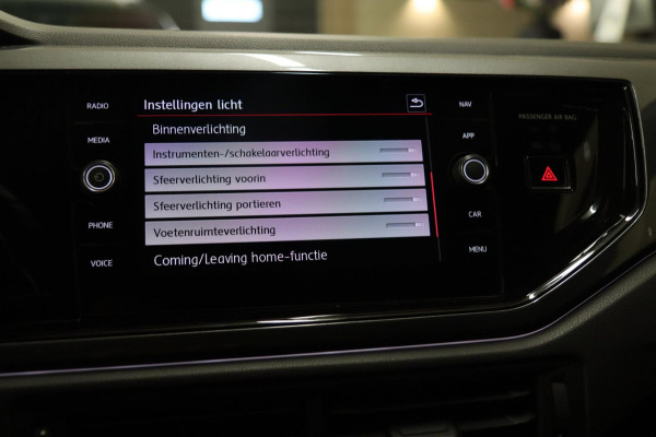 Volkswagen Polo 2.0 TSI GTI PANO / NAVI / CARPLAY / BEATS SOUND / VOL