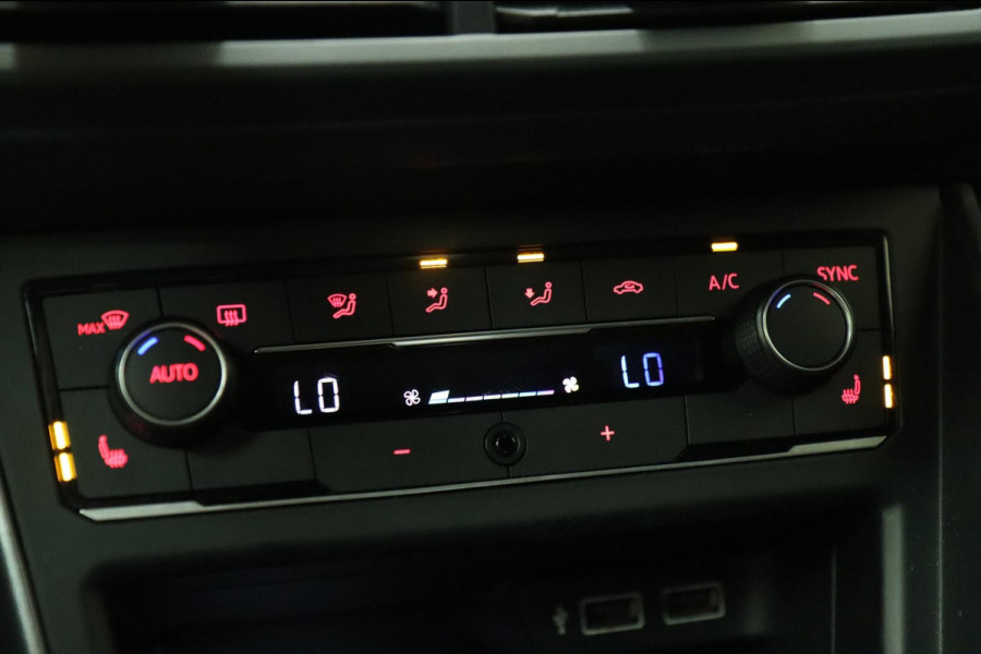 Volkswagen Polo 2.0 TSI GTI PANO / NAVI / CARPLAY / BEATS SOUND / VOL