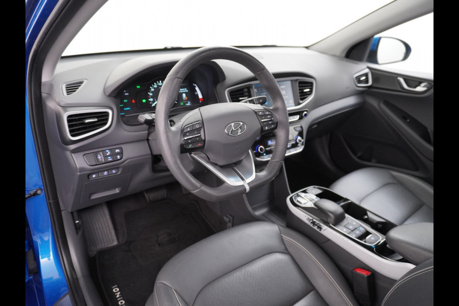 Hyundai IONIQ Premium EV Leer+elektr.Verst.+Verwarmd Schuif/Kan-dak Adapive-Cruise Apple Carplay Android Auto Navi Ecc Camera Pdc Bank+stoel+S Memory Keyless DAB Stoel Elek.Verstelbaar Led Bluetooth Regensensor Rijstrooksensor Origineel Nederlandse Auto Zeer Compleet!