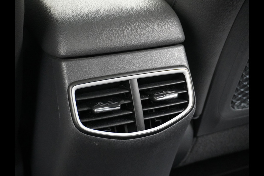Hyundai IONIQ Premium EV Leer+elektr.Verst.+Verwarmd Schuif/Kan-dak Adapive-Cruise Apple Carplay Android Auto Navi Ecc Camera Pdc Bank+stoel+S Memory Keyless DAB Stoel Elek.Verstelbaar Led Bluetooth Regensensor Rijstrooksensor Origineel Nederlandse Auto Zeer Compleet!