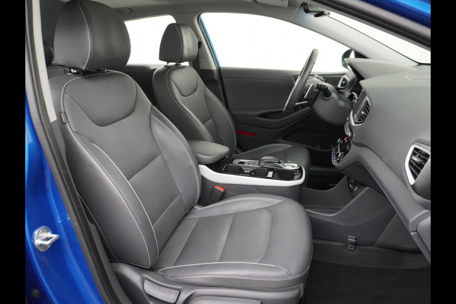 Hyundai IONIQ Premium EV Leer+elektr.Verst.+Verwarmd Schuif/Kan-dak Adapive-Cruise Apple Carplay Android Auto Navi Ecc Camera Pdc Bank+stoel+S Memory Keyless DAB Stoel Elek.Verstelbaar Led Bluetooth Regensensor Rijstrooksensor Origineel Nederlandse Auto Zeer Compleet!