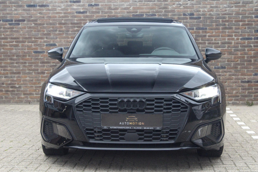 Audi A3 Sportback 40 TFSI e Edition | PANO | Stoelvw| Lane assist