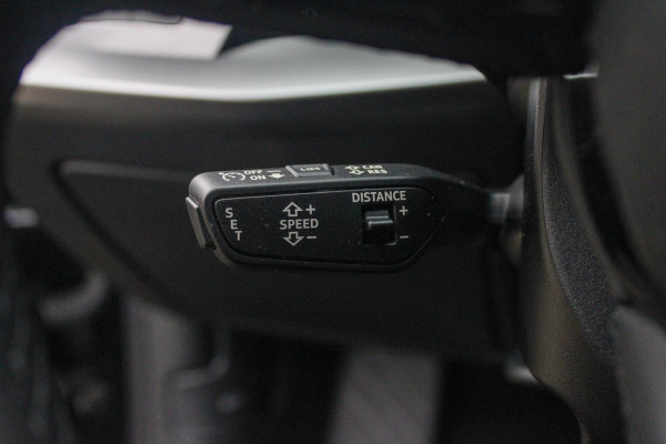 Audi A3 Sportback 40 TFSI e Edition | PANO | Stoelvw| Lane assist