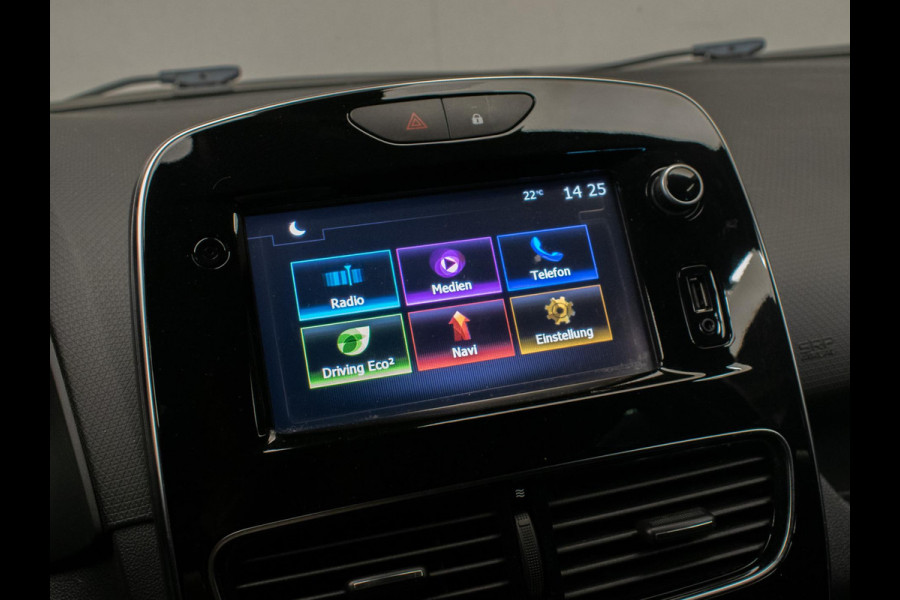 Renault Clio 0.9 TCe Sport (APPLE CARPLAY,NAVI,LED,CRUISE,CLIMATE,LM VELGEN,GETINT,SPORTSTOELEN,PDC,NETTESTAAT)