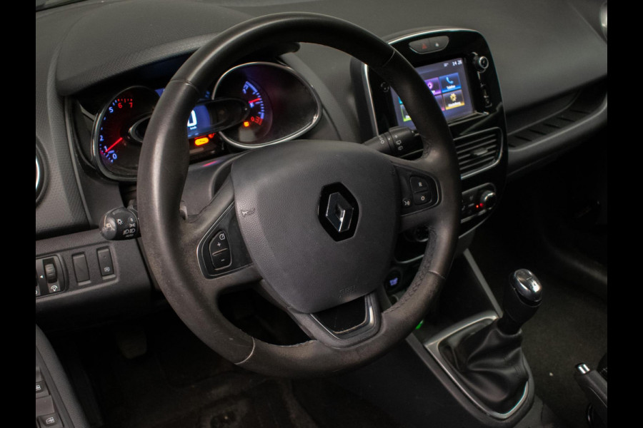 Renault Clio 0.9 TCe Sport (APPLE CARPLAY,NAVI,LED,CRUISE,CLIMATE,LM VELGEN,GETINT,SPORTSTOELEN,PDC,NETTESTAAT)