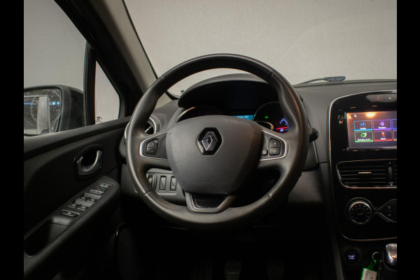 Renault Clio 0.9 TCe Sport (APPLE CARPLAY,NAVI,LED,CRUISE,CLIMATE,LM VELGEN,GETINT,SPORTSTOELEN,PDC,NETTESTAAT)
