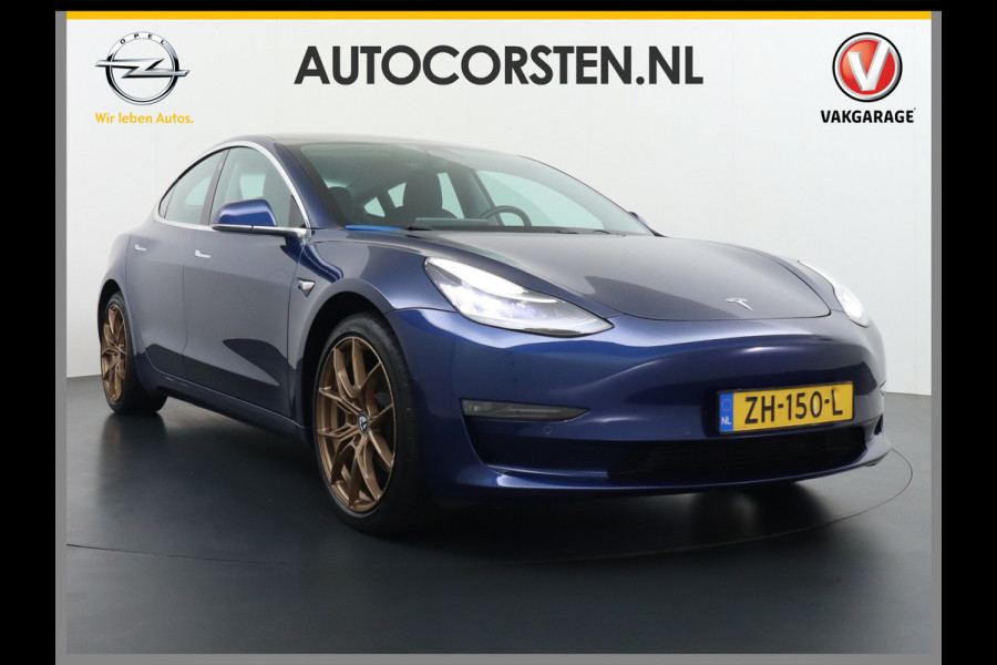 Tesla Model 3 Long Range AWD 75kWh 463PK Elektr.Achterklep ! 19"Lmv FSD-3 Computer Premium Audio AutoPilot Panoramadak Camera's Leer Adaptive- 4WD Stoel en achterbank verwarming Elektr.Stoelen+Memory+Easy-Entry WiFi 1e Eigenaar Origineel Nederlandse Auto Garantie op Accu/Motor tot 07-06-2027/192.000km