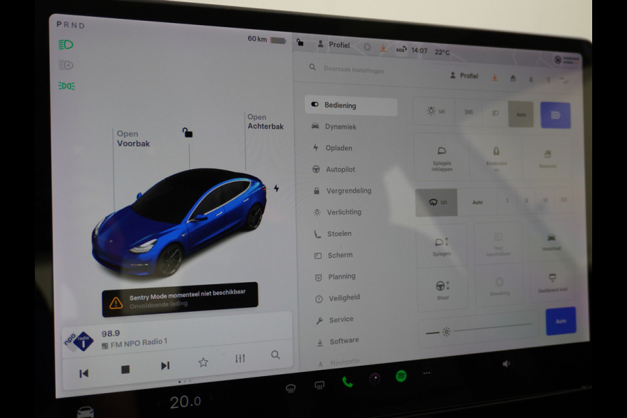 Tesla Model 3 Long Range AWD 75kWh 463PK Elektr.Achterklep ! 19"Lmv FSD-3 Computer Premium Audio AutoPilot Panoramadak Camera's Leer Adaptive- 4WD Stoel en achterbank verwarming Elektr.Stoelen+Memory+Easy-Entry WiFi 1e Eigenaar Origineel Nederlandse Auto Garantie op Accu/Motor tot 07-06-2027/192.000km