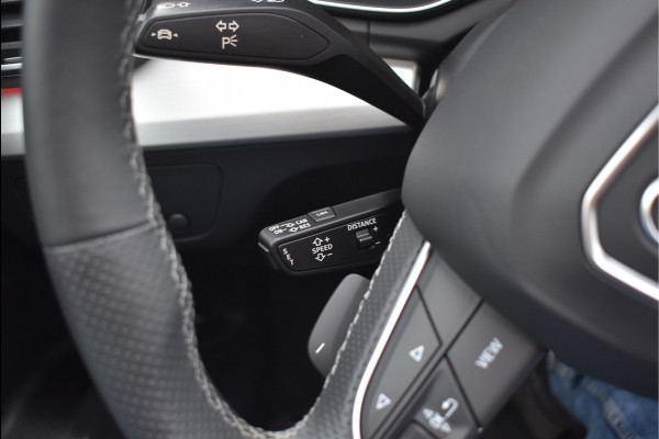 Audi Q5 50 TFSI e S-Line 299 Pk Pano Luchtvering Sfeer Keyless Matrix Led Leder SQ5 21 Inch