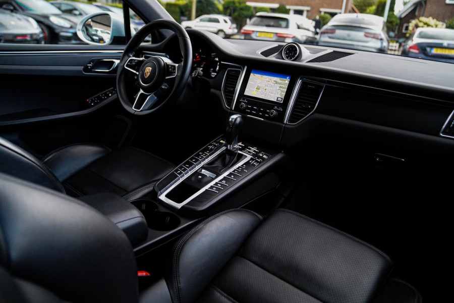 Porsche Macan 2.0 | Panorama | Facelift | LED | 21 inch | 100% Onderhouden | Luxe Leder | Bluetooth Audio | NAP | Stoelverwarming