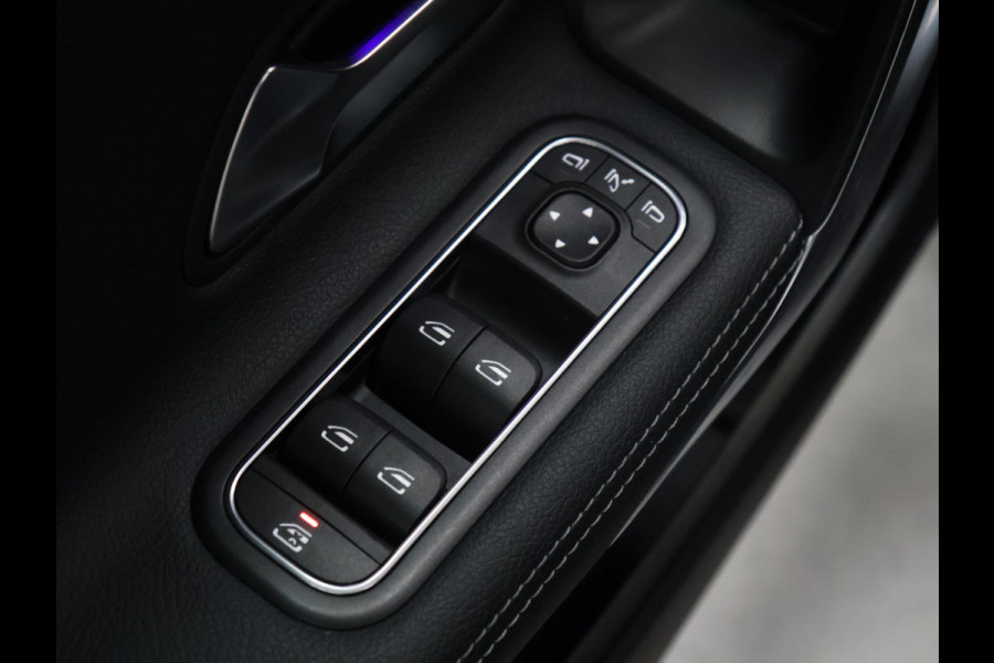 Mercedes-Benz A-Klasse 250 e Business Solution Luxury Limited [CAMERA, PDC 360, CRUISE CONTROL, STOELVERWARMING, BLUETOOTH VERBINDING, AUTOMATISCHE AIRCO, NAVIGATIE, NIEUWSTAAT]