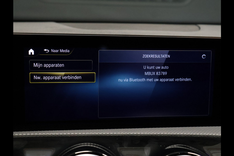 Mercedes-Benz A-Klasse 250 e Business Solution Luxury Limited [CAMERA, PDC 360, CRUISE CONTROL, STOELVERWARMING, BLUETOOTH VERBINDING, AUTOMATISCHE AIRCO, NAVIGATIE, NIEUWSTAAT]