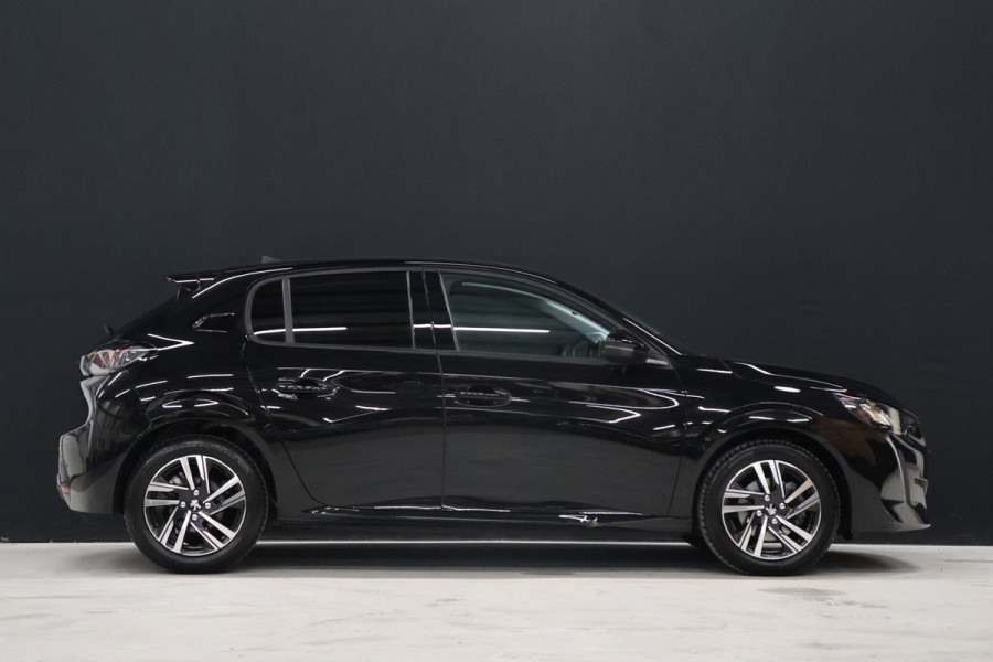 Peugeot 208 1.2 PureTech Blue Lease Allure [CAMERA 360+, PDC ACHTER, APPLE CARPLAY, ANDROID AUTO, CRUISE CONTROL, NAVIGATIE, AIRCONDITIONING, NIEUWSTAAT]