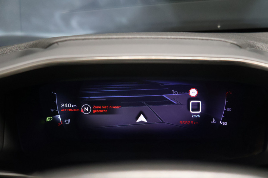 Peugeot 208 1.2 PureTech Blue Lease Allure [CAMERA 360+, PDC ACHTER, APPLE CARPLAY, ANDROID AUTO, CRUISE CONTROL, NAVIGATIE, AIRCONDITIONING, NIEUWSTAAT]