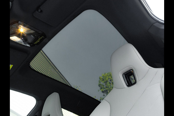 BMW iX xDrive50 - Sportpakket - Pano - Driving Ass Prof - Harman Kardon