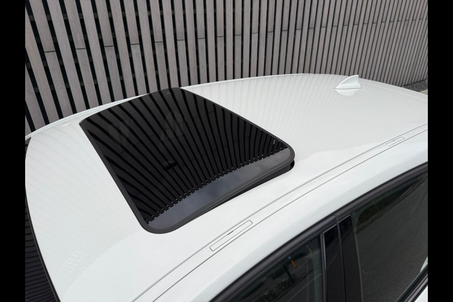 BMW 1-serie 118i M Pakket Corporate High Executive