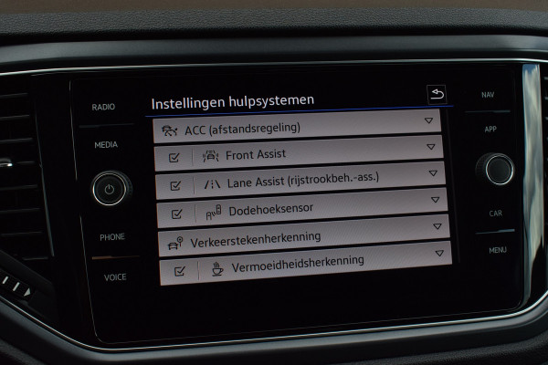 Volkswagen T-Roc Cabrio 1.5 TSI 150pk DSG R-Line