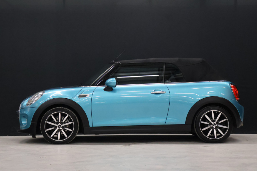 MINI Cabrio 1.5 Cooper Chili Serious Business [STOELVERWARMING, PARKEERSENSOREN, HALF LEDER/STOF, BLUETOOTH, CRUISE CONTROL, AIRCO, NIEUWSTAAT]