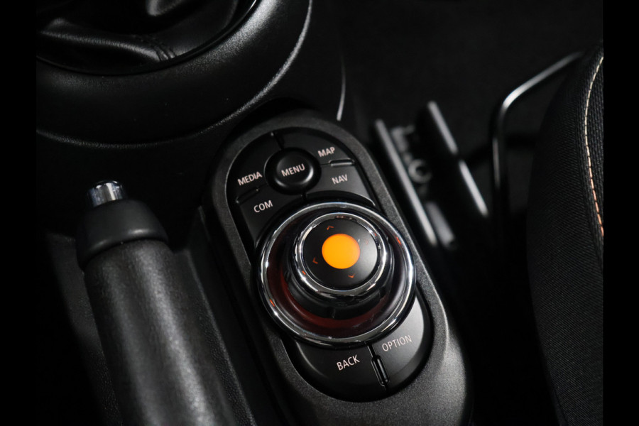 MINI Mini 1.5 One Business Edition 5DRS [NAVIGATIE, PDC ACHTER, APPLE CARPLAY, CRUISE CONTROL, TELEFOON, AIRCO, NIEUWSTAAT]