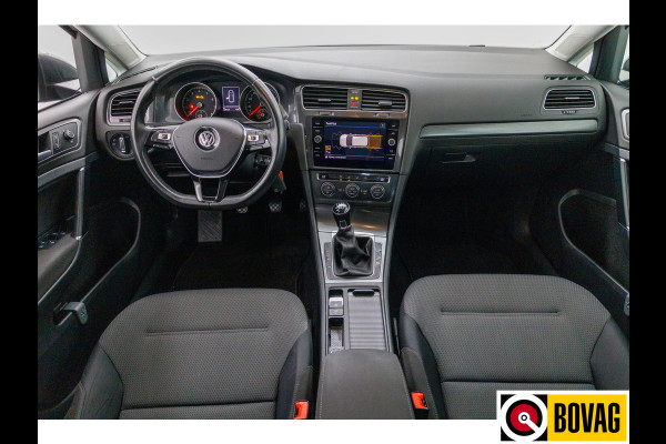 Volkswagen Golf 1.0 TSI Comfortline 110 PK | Adaptive cruise | Climate control | Navigatie App-connect, Regensensor, PDC v+a