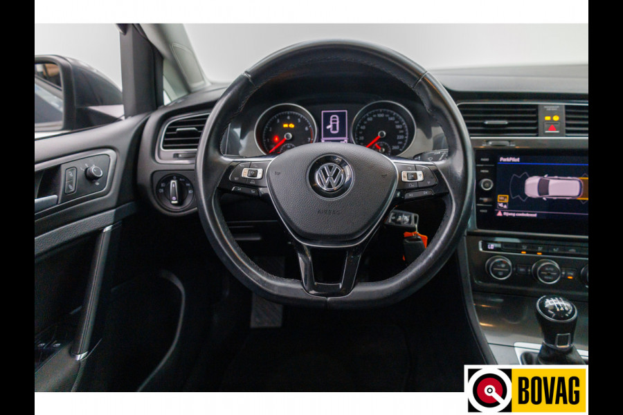 Volkswagen Golf 1.0 TSI Comfortline 110 PK | Adaptive cruise | Climate control | Navigatie App-connect, Regensensor, PDC v+a