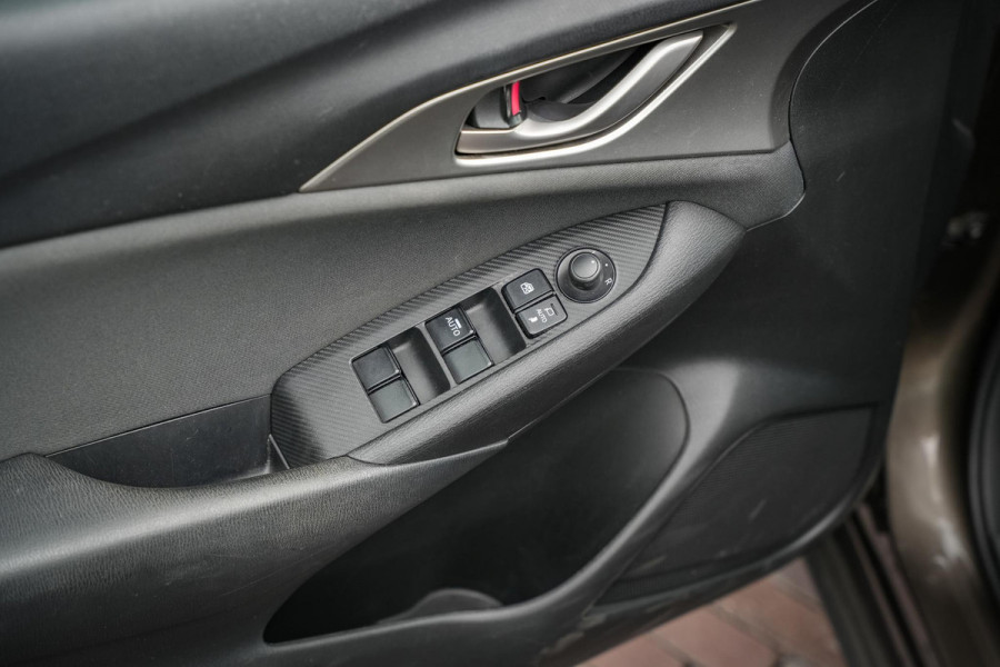 Mazda CX-3 2.0 SkyActiv-G 120 Dynamic Cruise Control Airco Automatisch Navigatie Stoelverw. PDC Automaat!