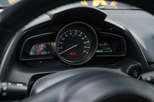 Mazda CX-3 2.0 SkyActiv-G 120 Dynamic Cruise Control Airco Automatisch Navigatie Stoelverw. PDC Automaat!